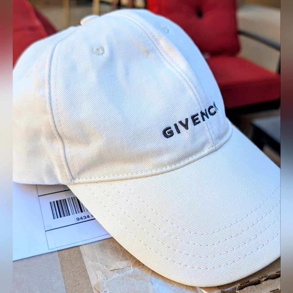 Givenchy Ivory Curved Cap - Picture 2 of 16